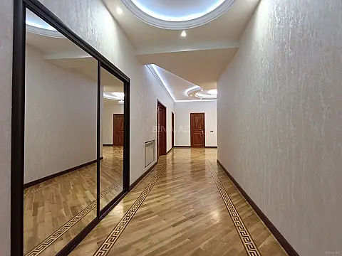 Satılır 3 otaqlı mənzil 130 m² — Bakı, Həzi Aslanov qəs. 3 otaq 130.00 m²