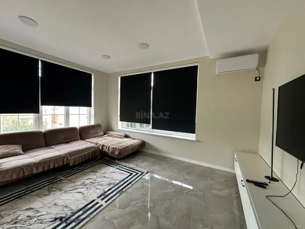 Kirayə verilir 6 otaqlı həyət evi 410 m²