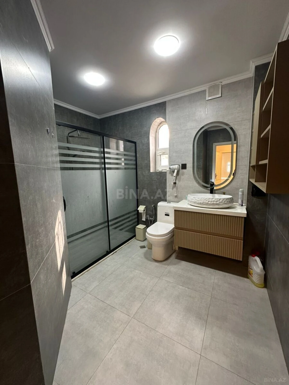 Kirayə verilir 6 otaqlı həyət evi 410 m²