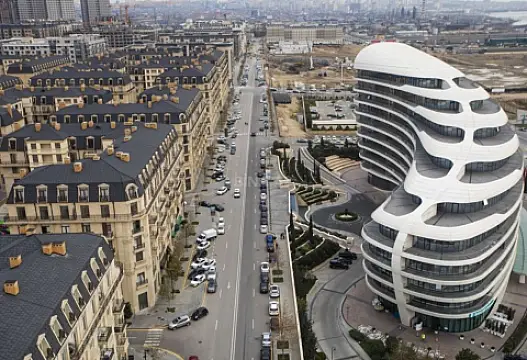 Satılır 3 otaqlı mənzil 92 m² — Bakı, Yeni Günəşli 3 otaq 92.00 m²