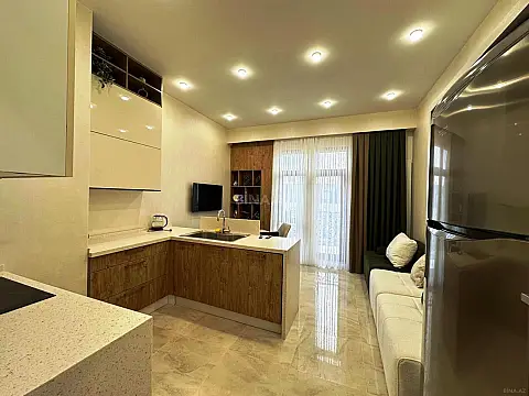 Satılır 3 otaqlı mənzil 92 m²