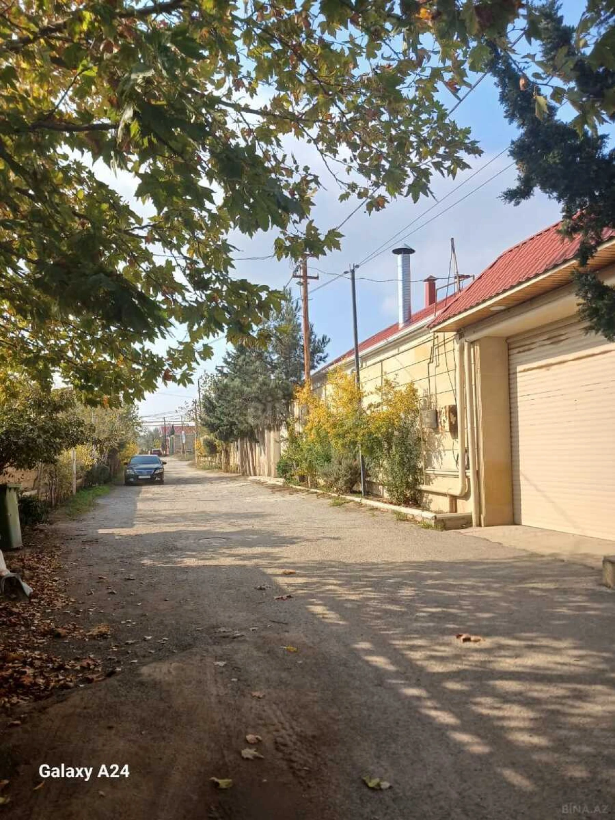 Satılır 5 otaqlı həyət evi 360 m²