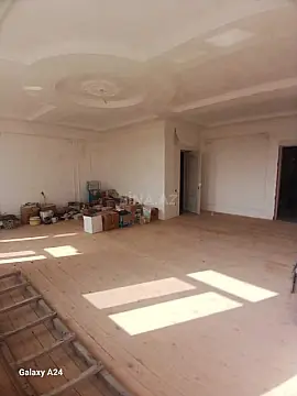 Satılır 5 otaqlı həyət evi 360 m²