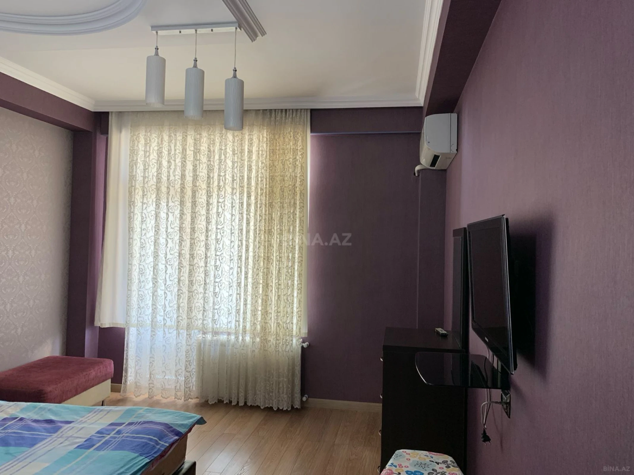 Kirayə verilir 2 otaqlı mənzil 95 m²