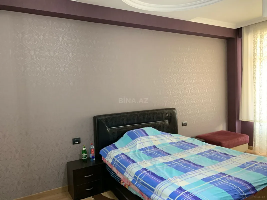 Kirayə verilir 2 otaqlı mənzil 95 m²
