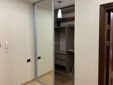Kirayə verilir 2 otaqlı mənzil 95 m²