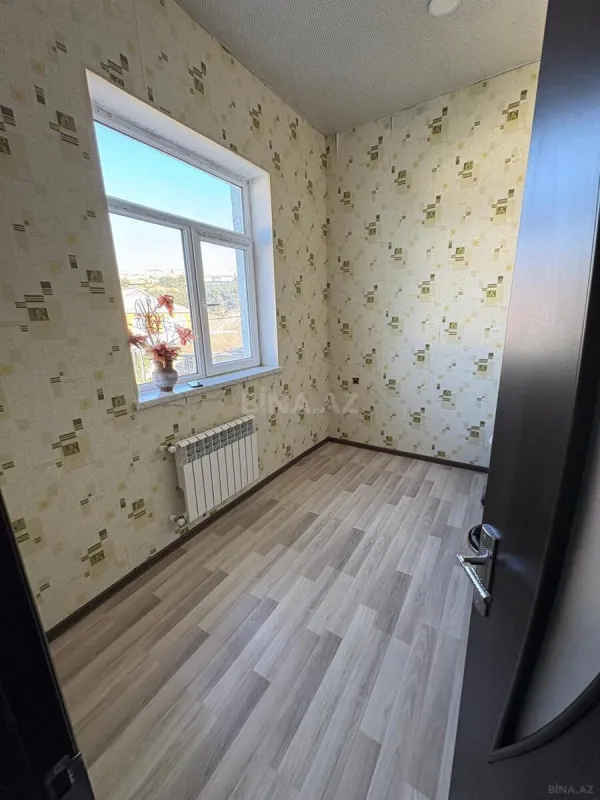 Satılır 7 otaqlı həyət evi 230 m²