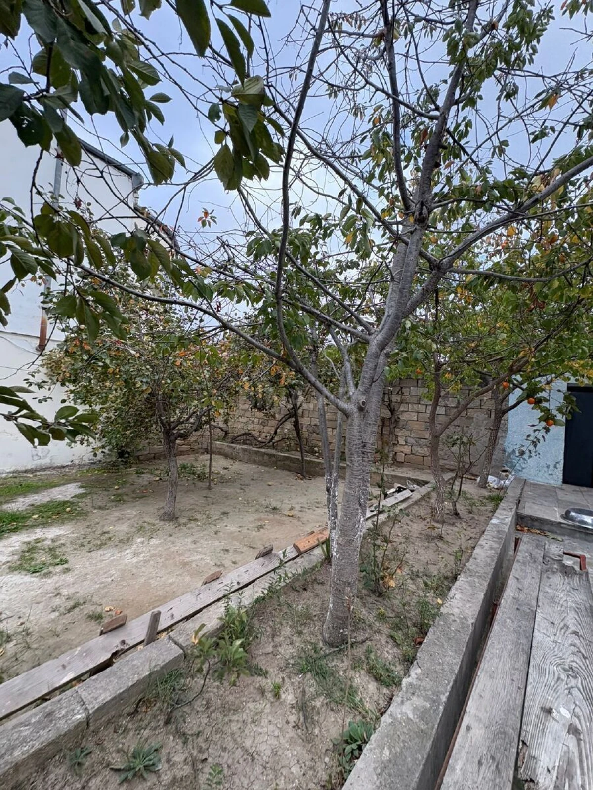 Satılır 7 otaqlı həyət evi 230 m²