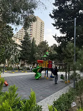 Satılır 3 otaqlı mənzil 75 m² — Bakı, Bakıxanov 3 otaq 75.00 m²