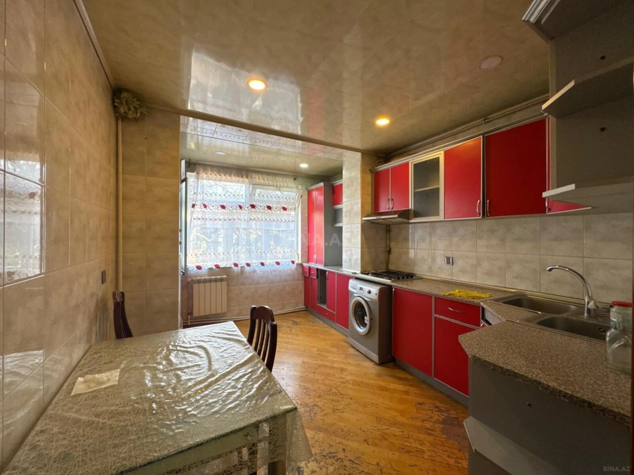 Satılır 3 otaqlı mənzil 75 m²