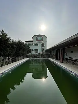 Satılır 7 otaqlı həyət evi 380 m²