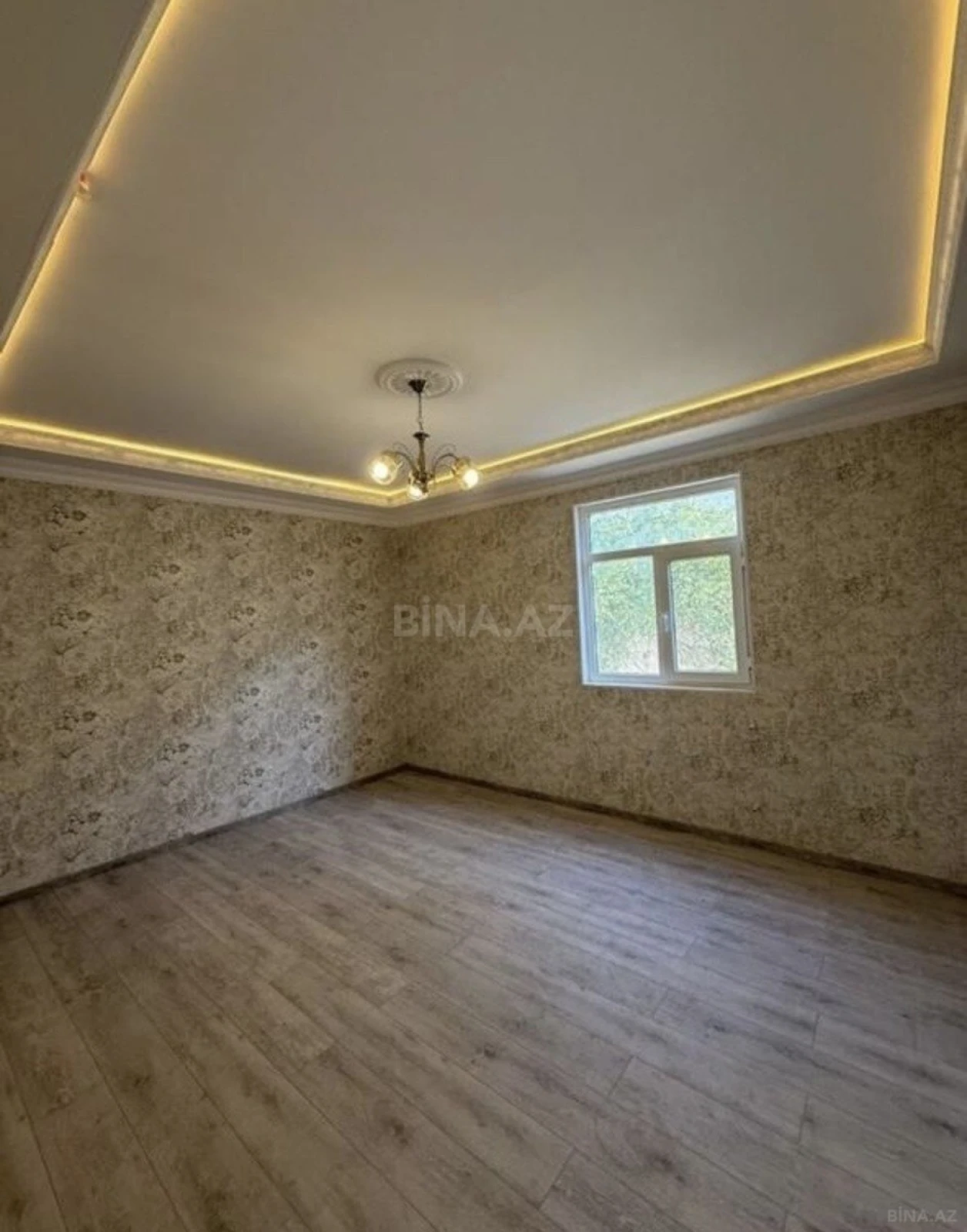 Satılır 4 otaqlı həyət evi 120 m²