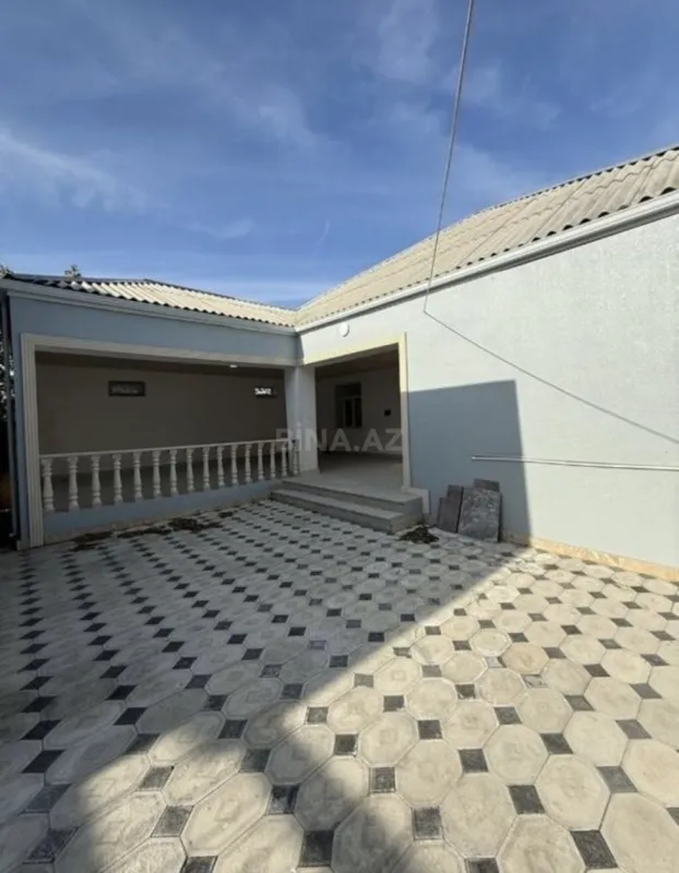 Satılır 4 otaqlı həyət evi 120 m²