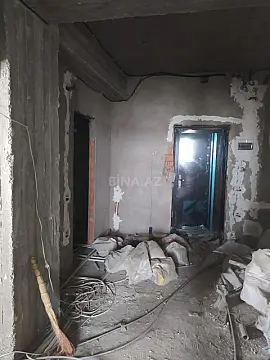 Satılır 2 otaqlı mənzil 111 m²