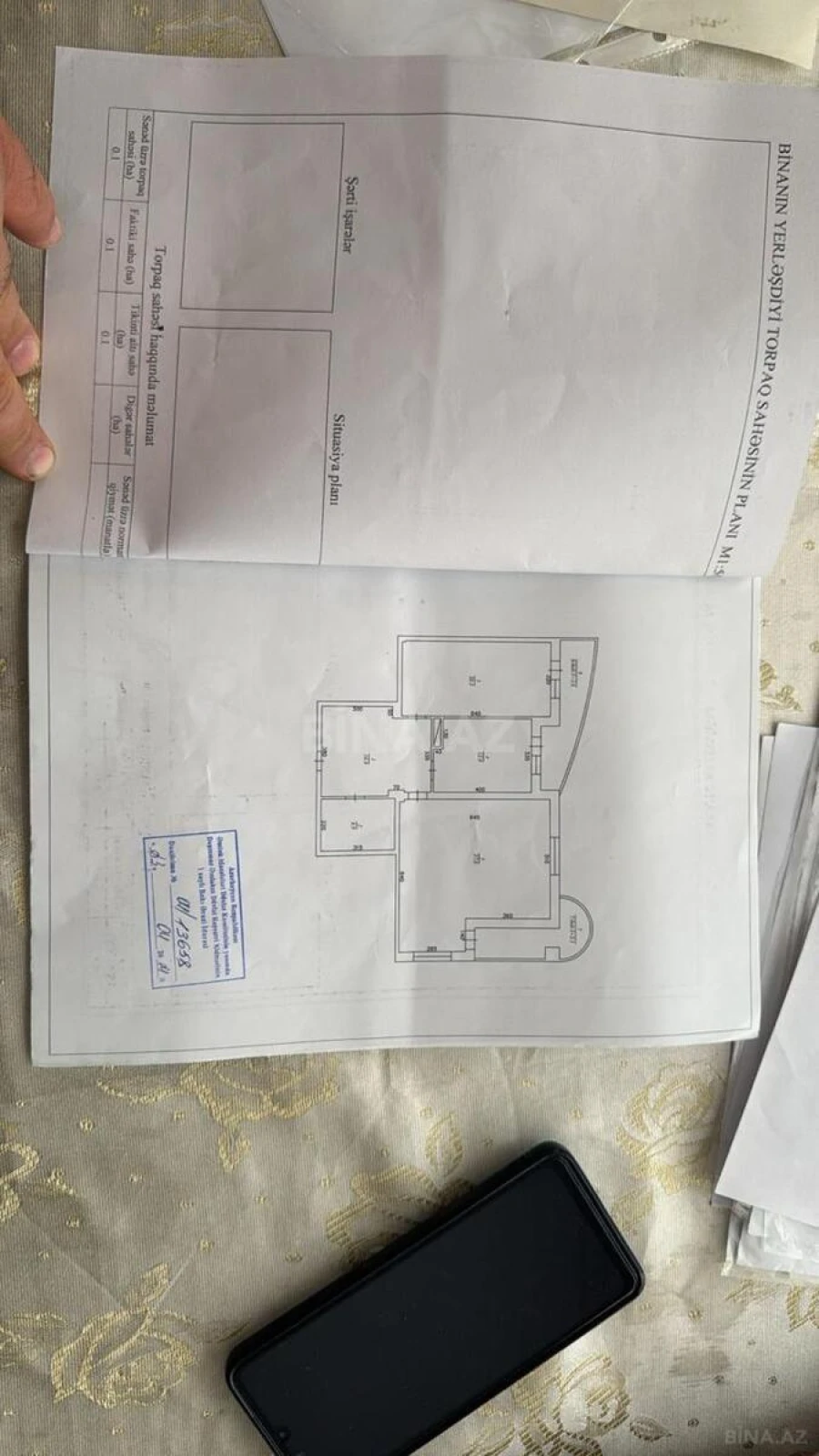 Satılır 2 otaqlı mənzil 111 m²