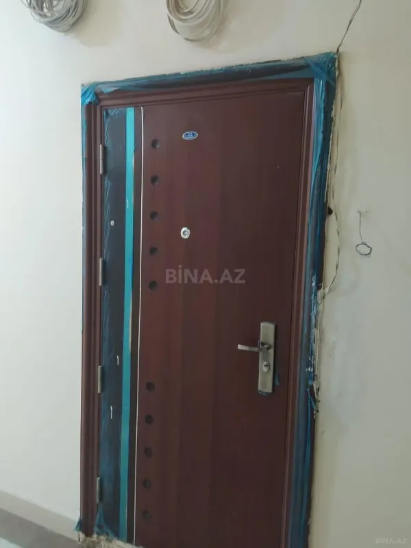 Satılır 2 otaqlı mənzil 111 m²