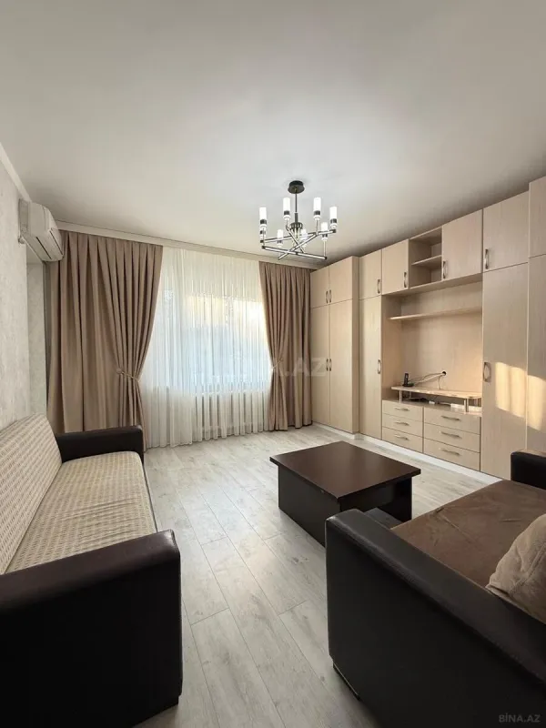 Satılır 3 otaqlı mənzil 68 m²