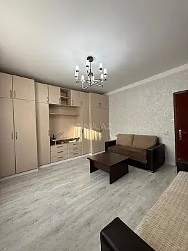 Satılır 3 otaqlı mənzil 68 m²