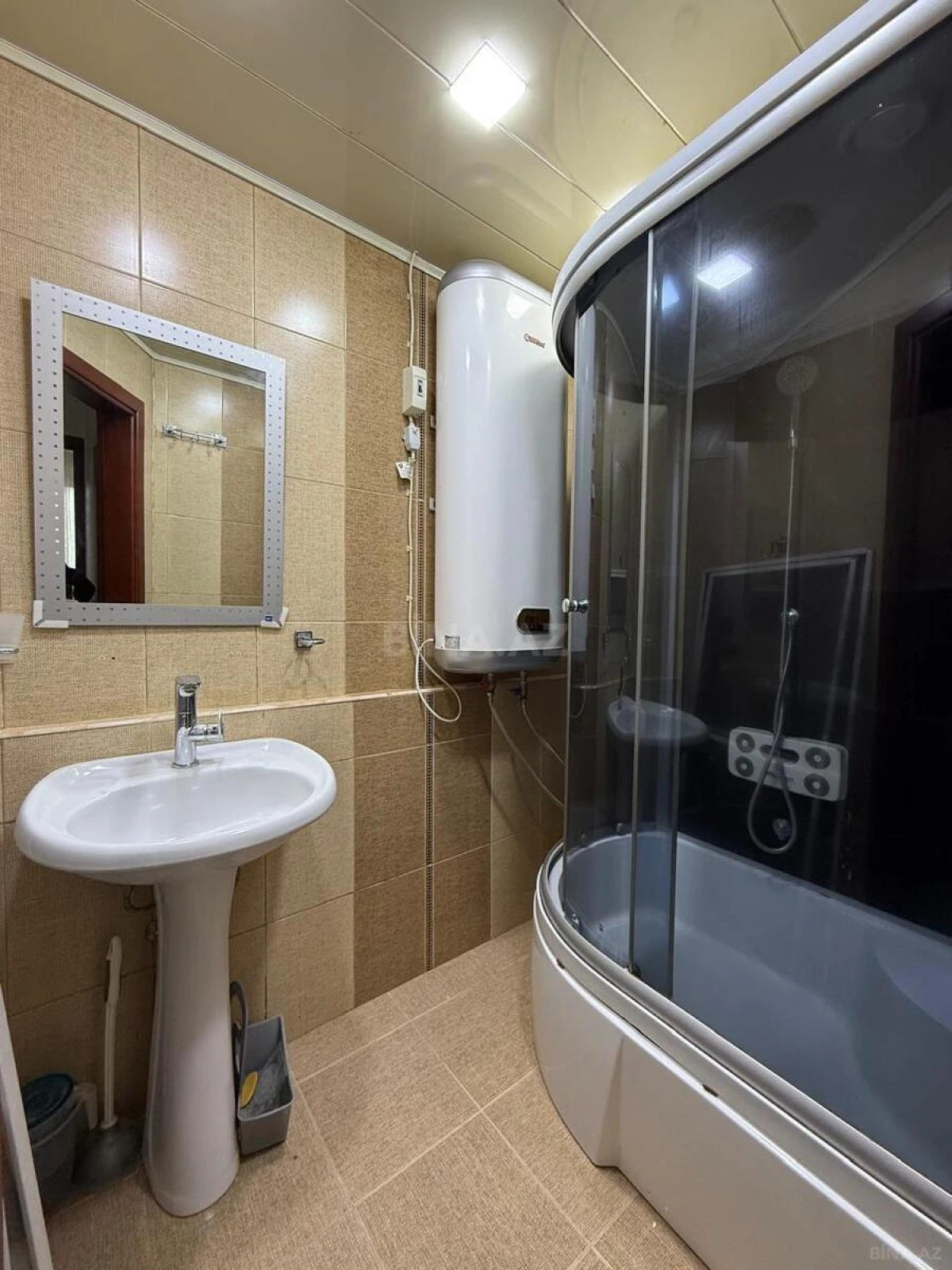 Satılır 3 otaqlı mənzil 68 m²