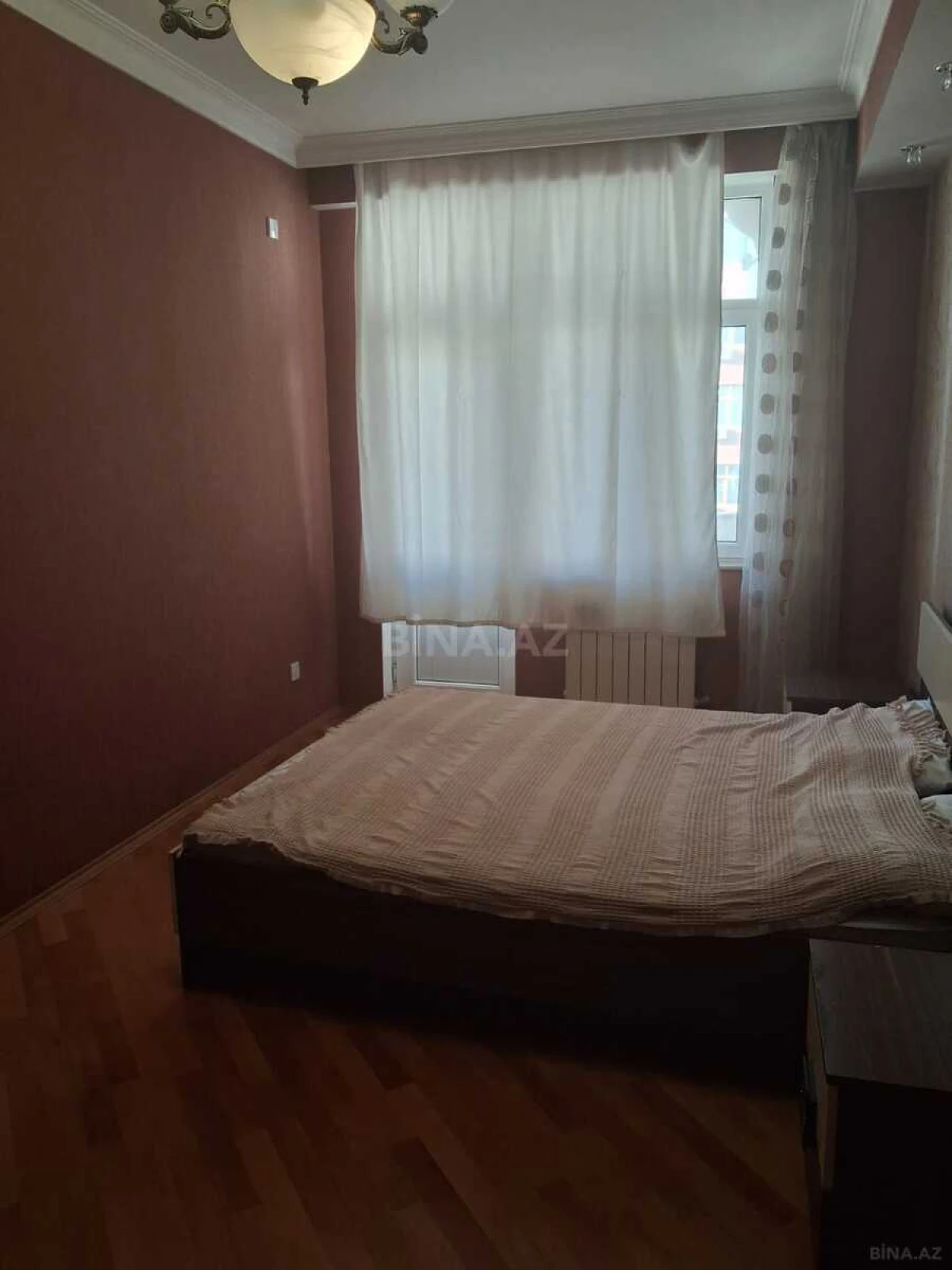 Satılır 2 otaqlı mənzil 100 m²