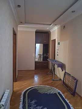 Satılır 2 otaqlı mənzil 100 m²