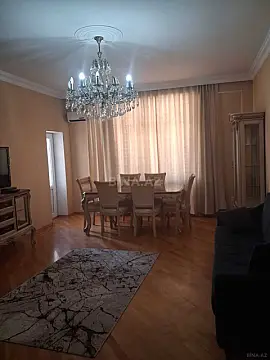 Satılır 2 otaqlı mənzil 100 m²