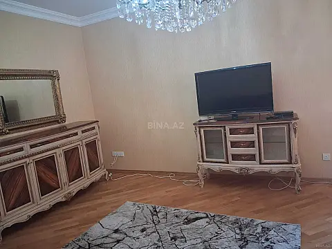 Satılır 2 otaqlı mənzil 100 m²