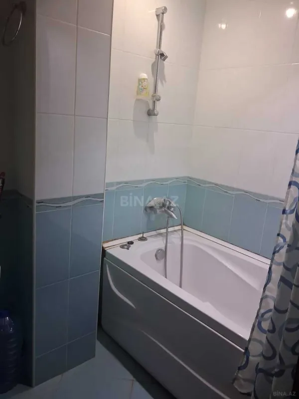 Satılır 2 otaqlı mənzil 100 m²