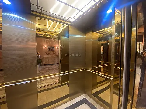 Satılır 3 otaqlı mənzil 201 m²