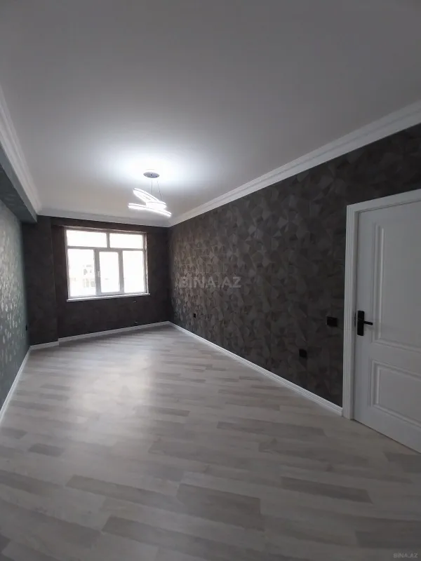 Satılır 2 otaqlı mənzil 71 m²
