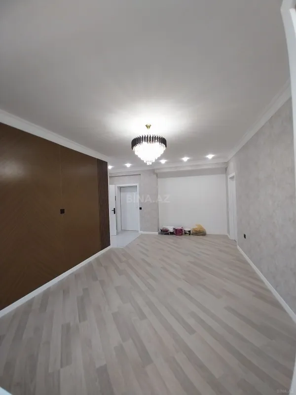 Satılır 2 otaqlı mənzil 71 m²