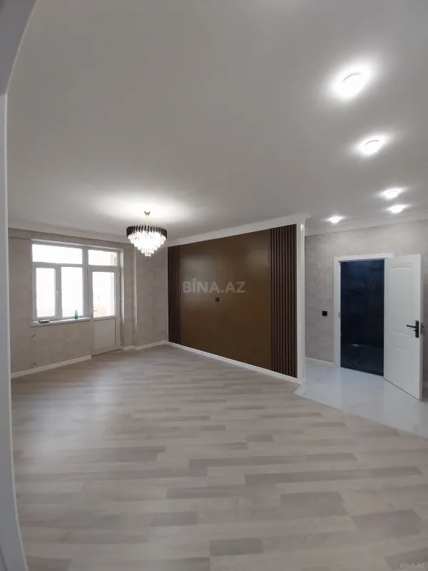 Satılır 2 otaqlı mənzil 71 m²