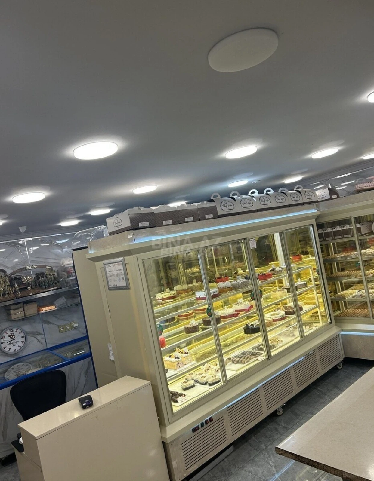 Satılır obyekt 60 m²