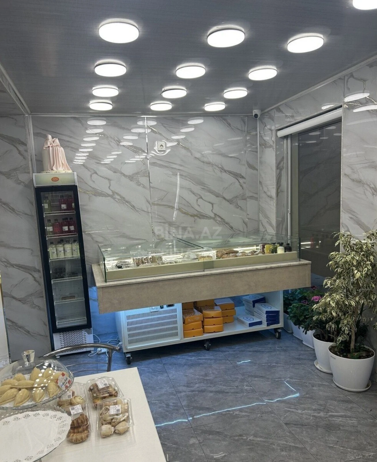 Satılır obyekt 60 m²