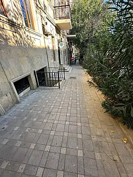 Satılır obyekt 60 m² — Bakı, İçərişəhər 60.00 m²