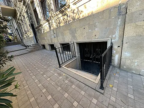 Satılır obyekt 60 m²