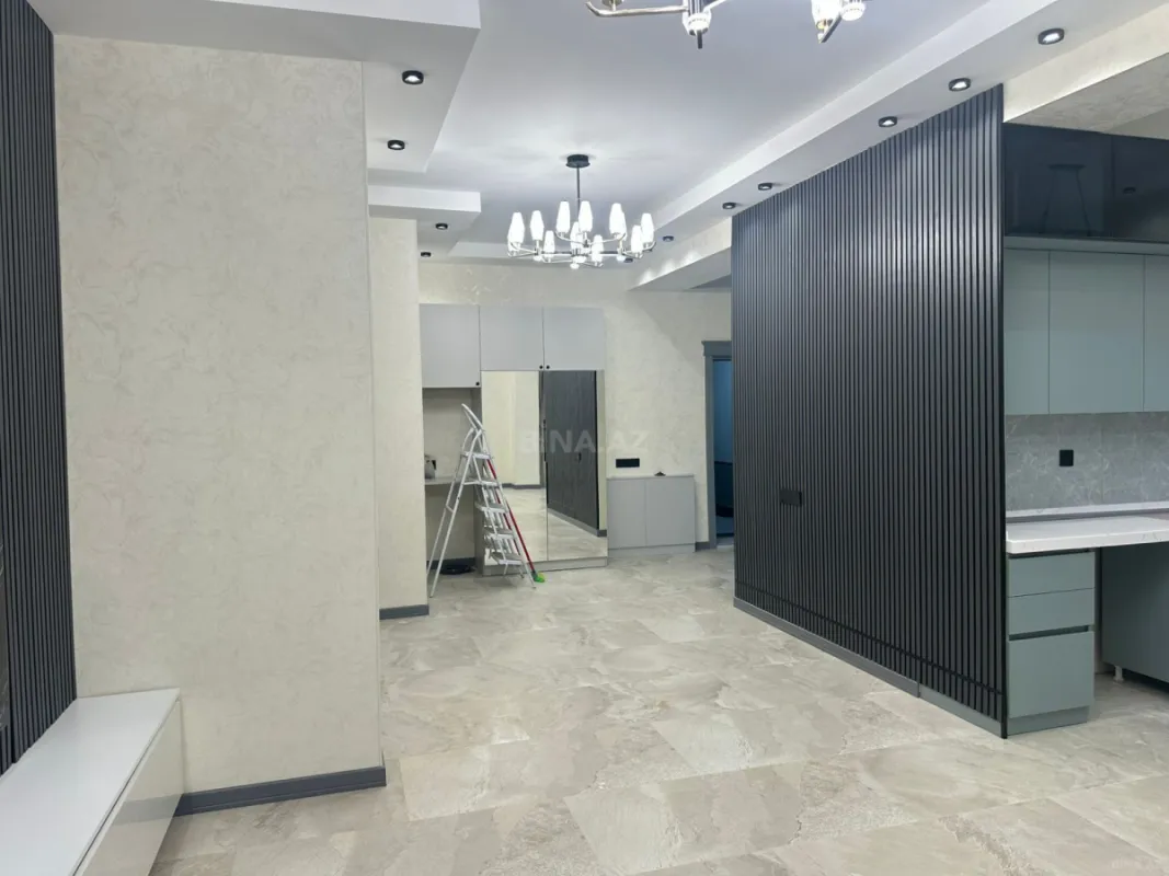 Satılır 3 otaqlı mənzil 91 m²