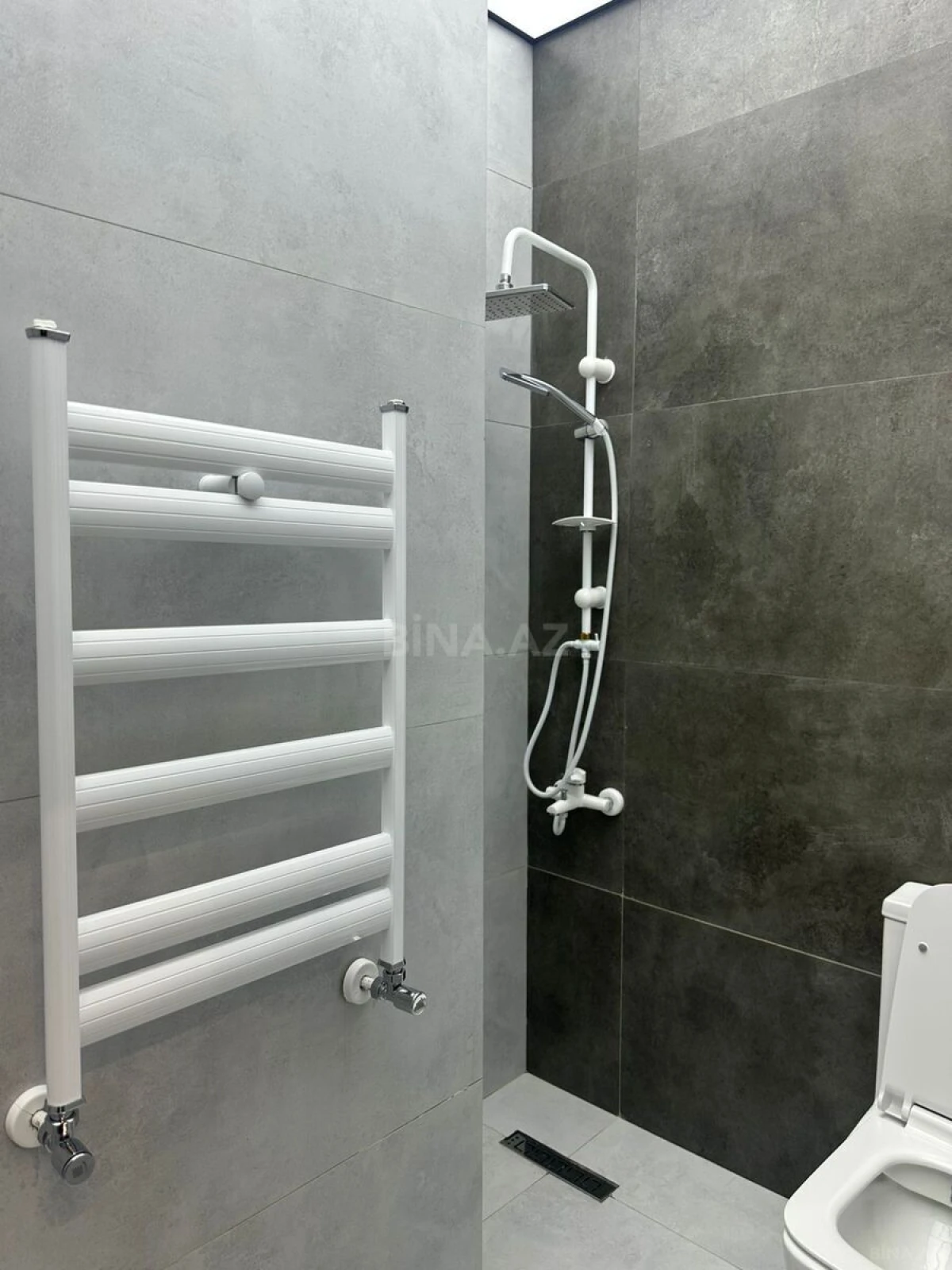 Satılır 3 otaqlı mənzil 91 m²