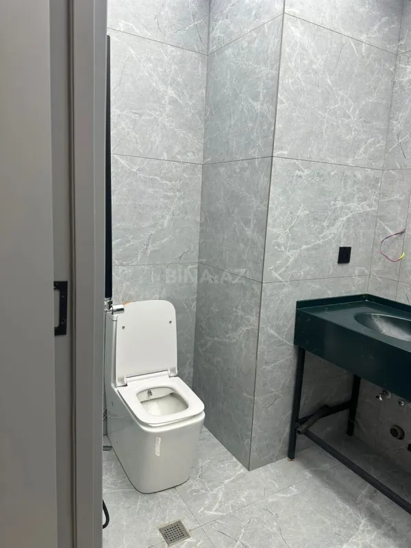 Satılır 3 otaqlı mənzil 91 m²