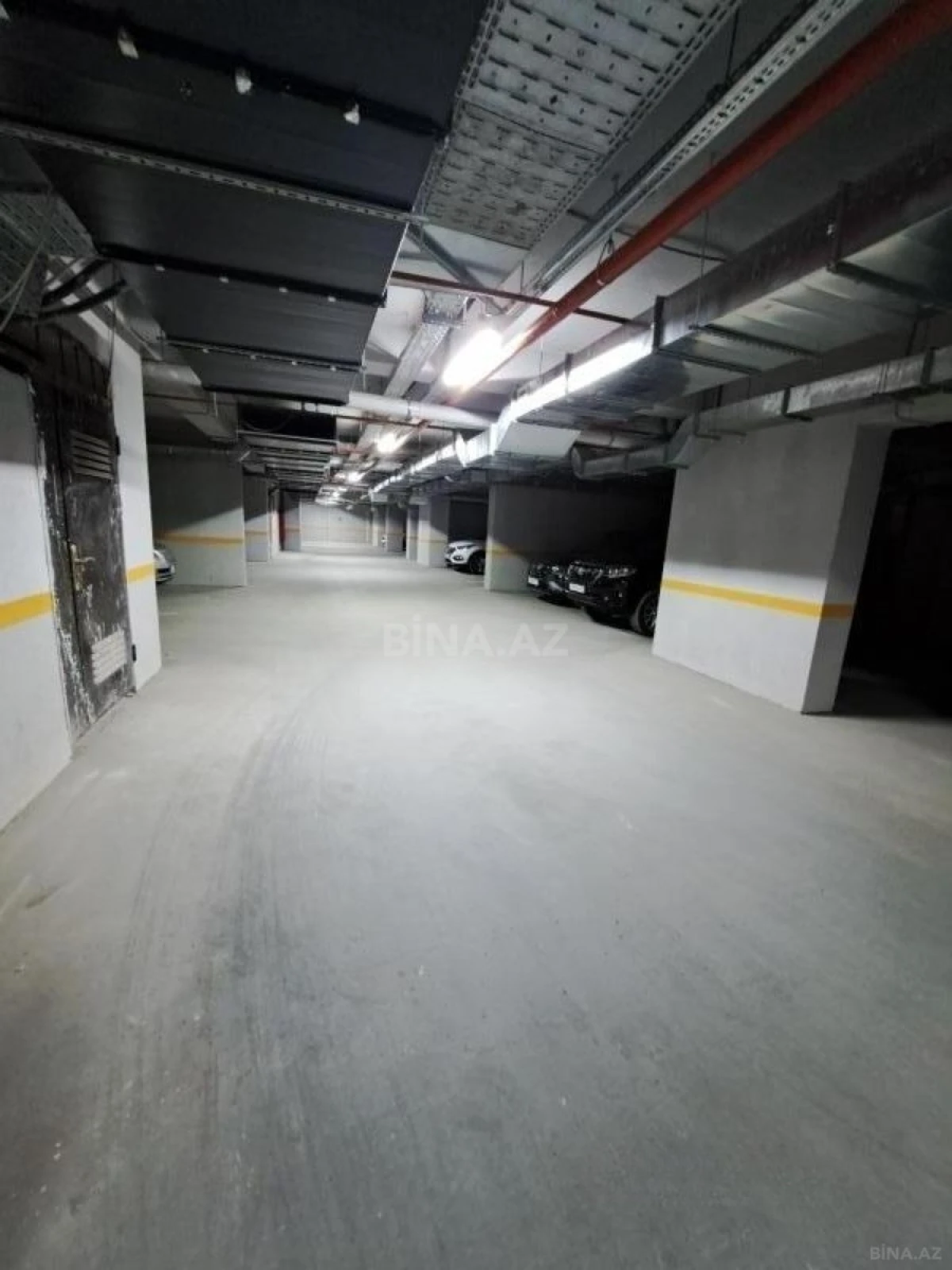 Satılır 2 otaqlı mənzil 110 m²