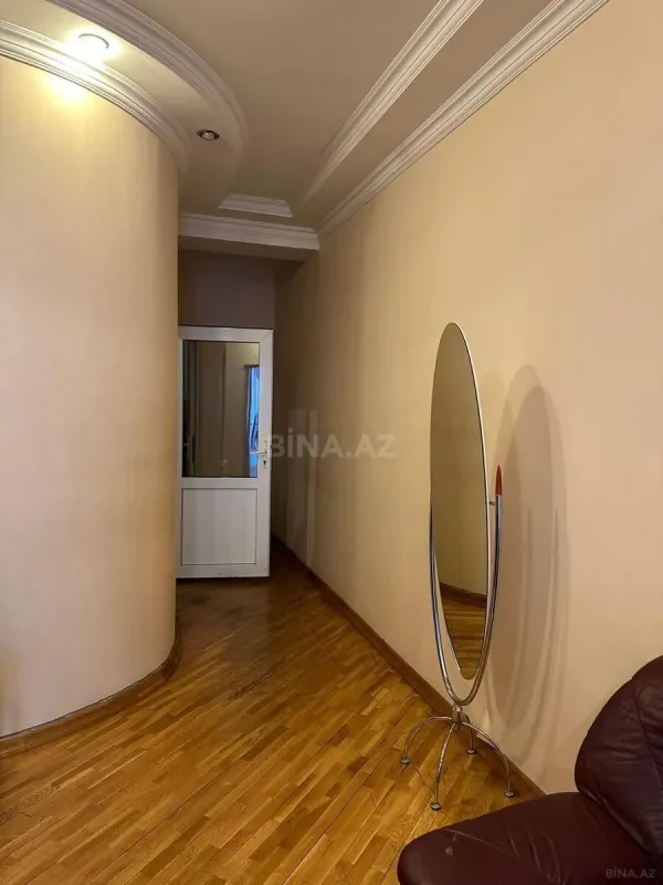 Kirayə verilir 4 otaqlı ofis 155 m²