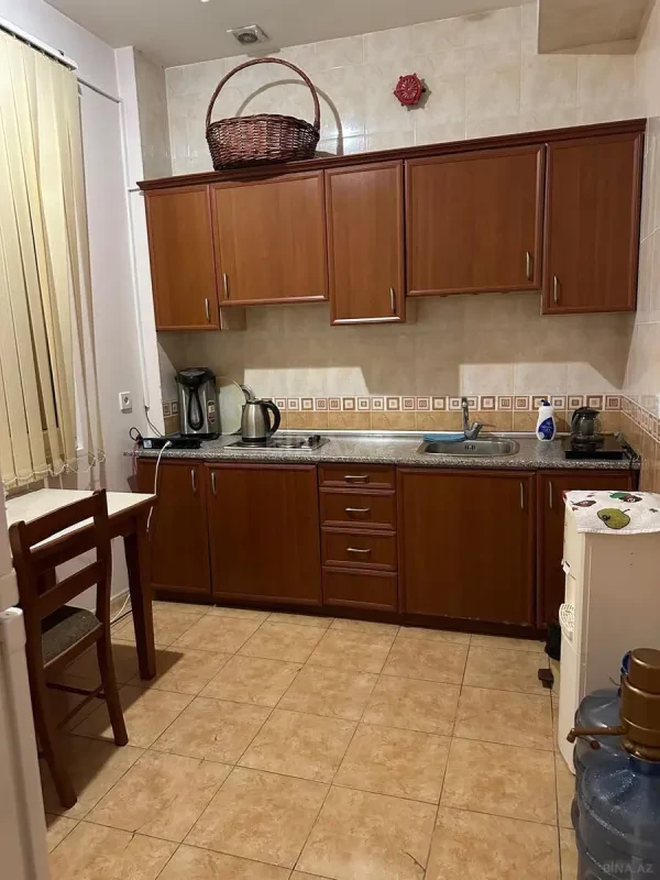 Kirayə verilir 4 otaqlı ofis 155 m²