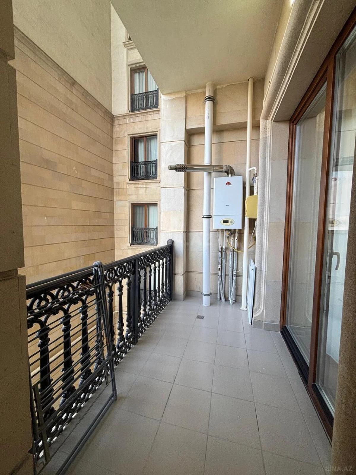 Kirayə verilir 2 otaqlı mənzil 65 m²