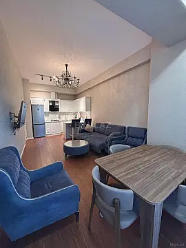 Kirayə verilir 2 otaqlı mənzil 65 m²