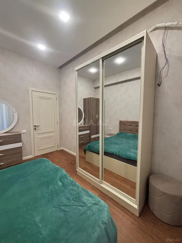 Kirayə verilir 2 otaqlı mənzil 65 m²