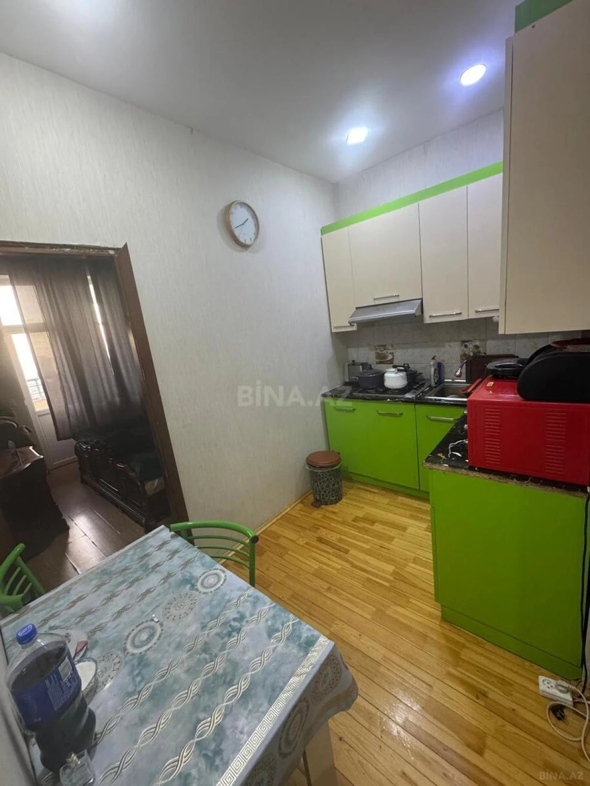 Satılır 2 otaqlı mənzil 71.7 m²