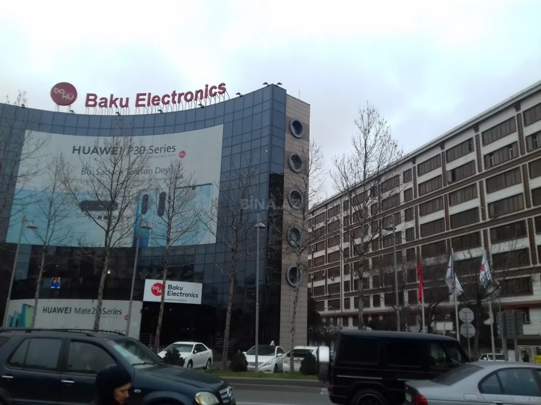 Satılır 3 otaqlı mənzil 85 m²