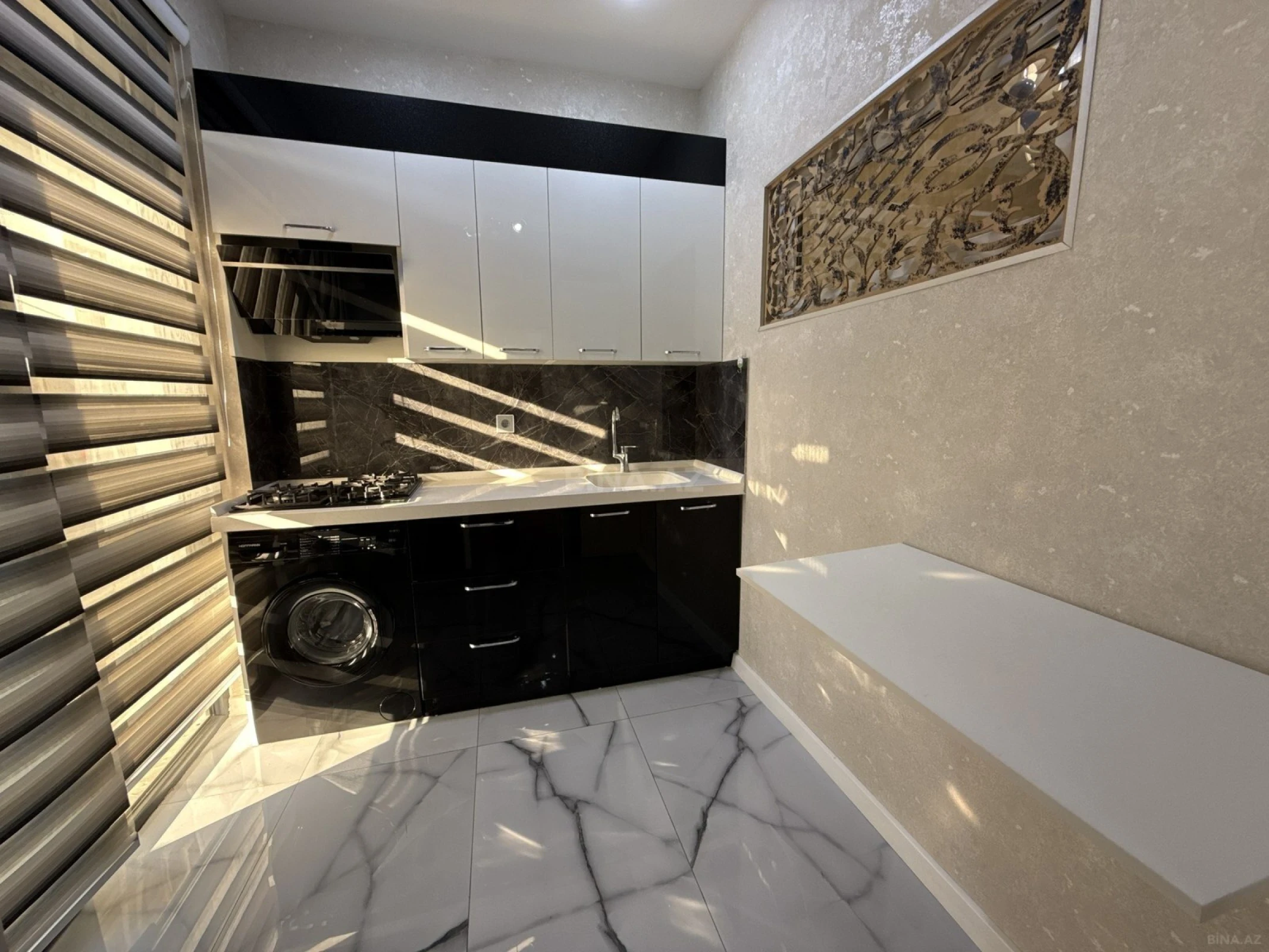 Satılır 2 otaqlı mənzil 62 m²