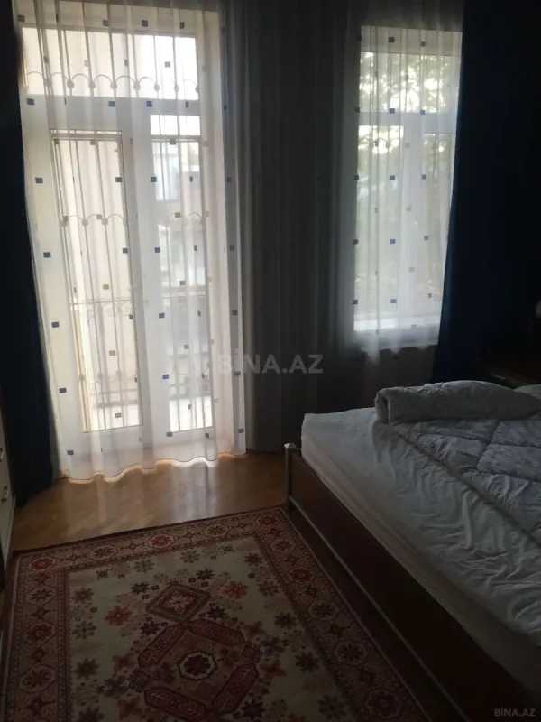 Satılır 3 otaqlı mənzil 100 m²