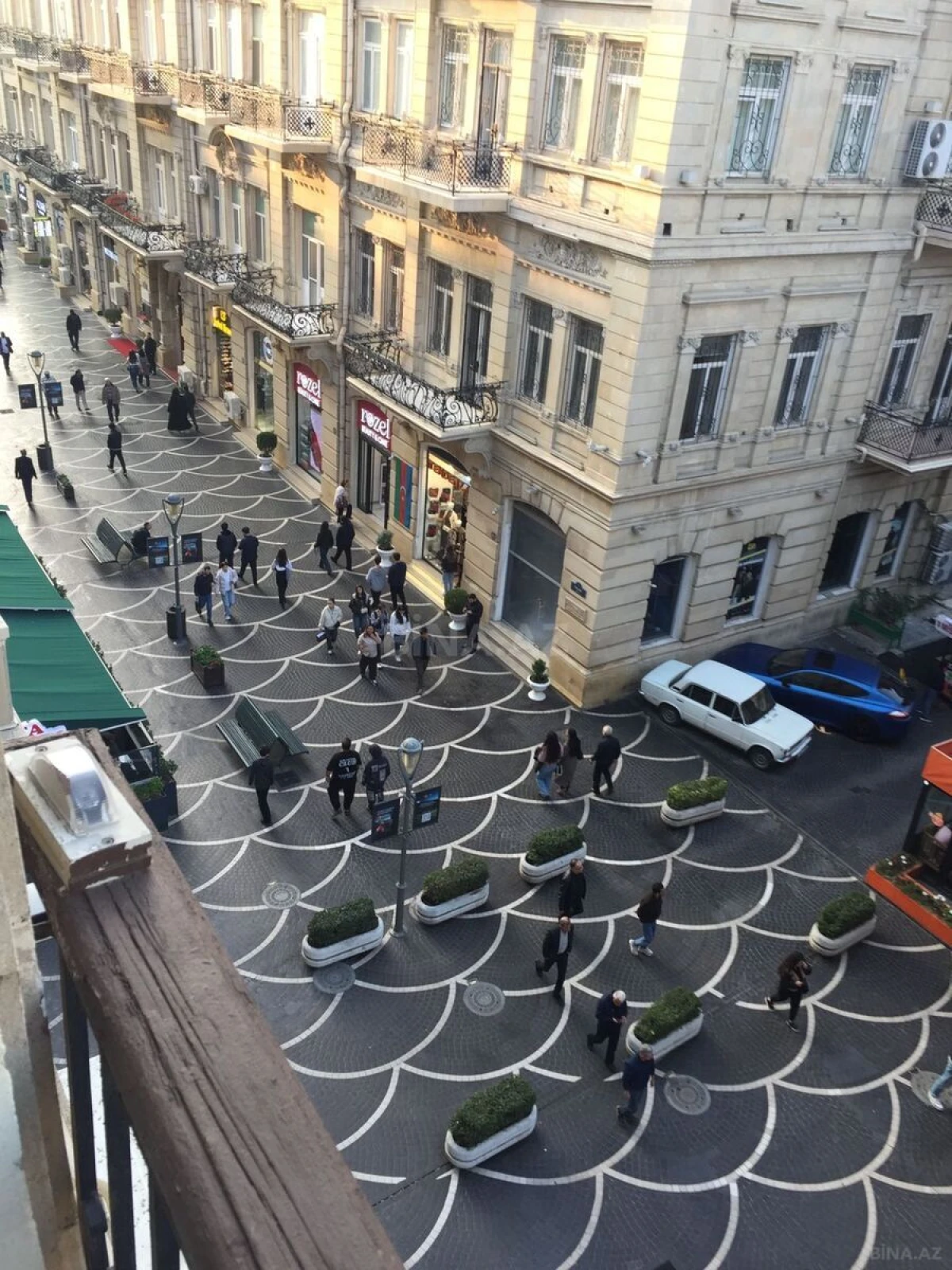 Satılır 3 otaqlı mənzil 100 m²